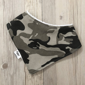 Camo Bib